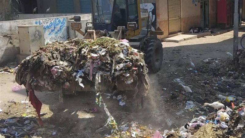 جانب من الأعمال بدمنهور،