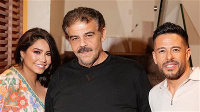 أحدث ظهور لـ شيرين عبد الوهاب رفقة محمد حماقي ومدير أعمالها