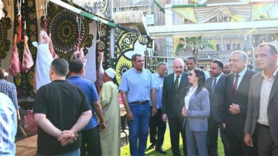 محافظ البحيرة تتفقد شادر اللحوم البلدية بدمنهور ضمن استعدادات المحافظة لاستقبال عيد الأضحى المبارك