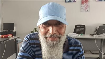 من فناء المدرسة إلى 