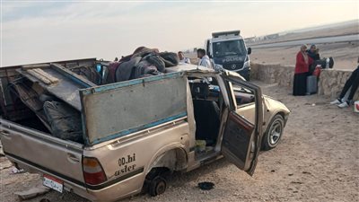 إصابة 8 عمال في انقلاب سيارة ربع نقل بصحراوي المنيا 