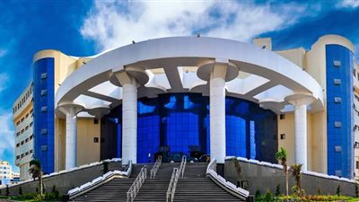 مستشفى كفر الشيخ الجامعي يرفع درجة الاستعداد لاستقبال عيد الأضحى 