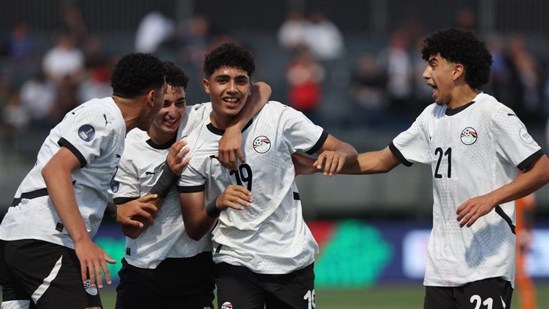 منتخب الناشئين، فيتو