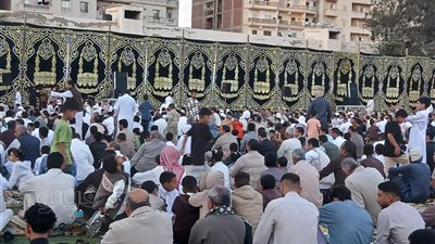 توافد كبير من الأهالي والمصطافين على ساحات صلاة عيد الأضحى بمطروح (صور)