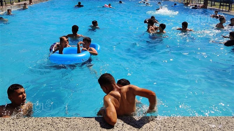 حمامات السباحة قبلة