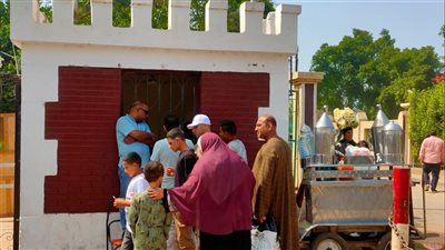 توافد المواطنين على حدائق القناطر الخيرية في رابع أيام العيد