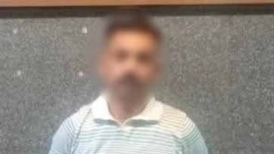 ضبط عاطل فرض رسوما على قائدي السيارات بالمطرية