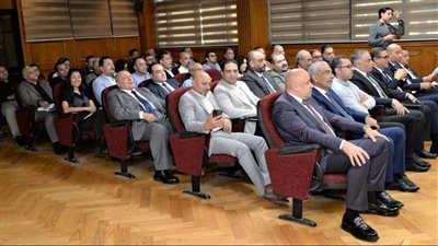  الحفني: التكامل بين مؤسسات الدولة يعزز نمو الحركة السياحية الدولية ويحفز زيادة التشغيل الجوي