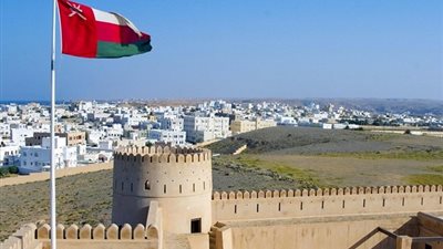 وول ستريت جورنال: واشنطن لا تملك أي خطة لمهاجمة عمان بسبب دعمها لإيران 