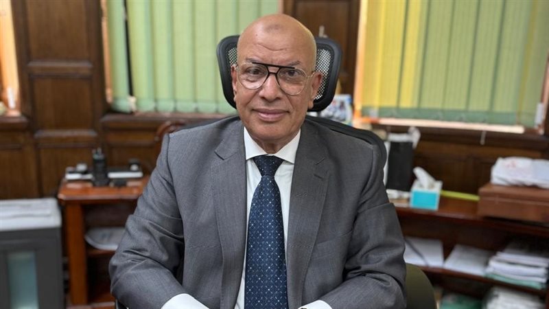 رئيس الشركة القابضة