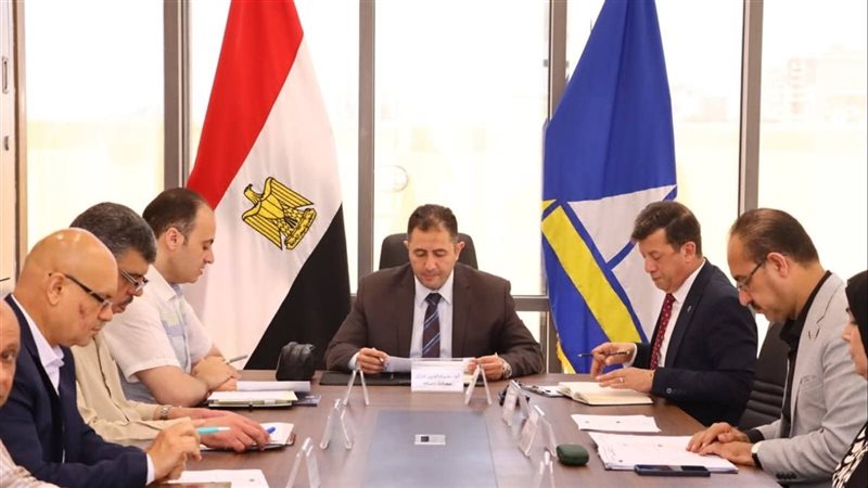محافظ دمياط يتابع