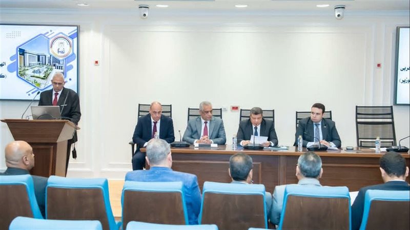  لجنة الخطة والموازنة