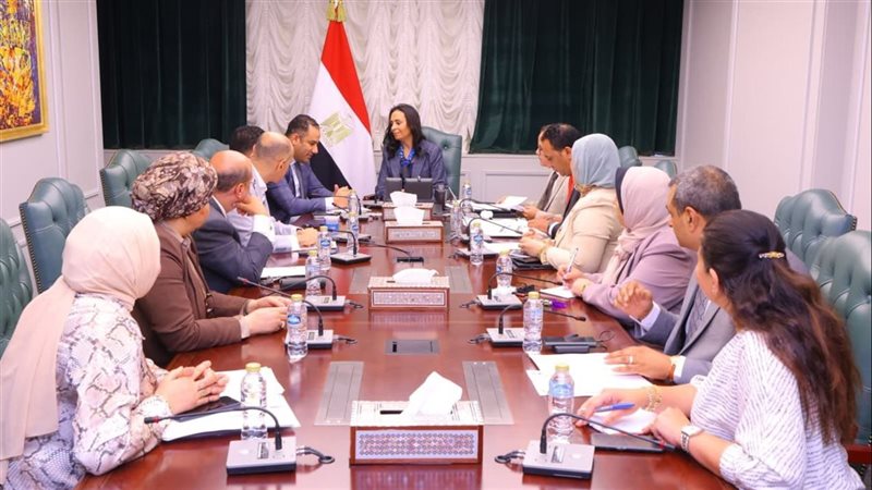 ، وزيرة التضامن تستعرض