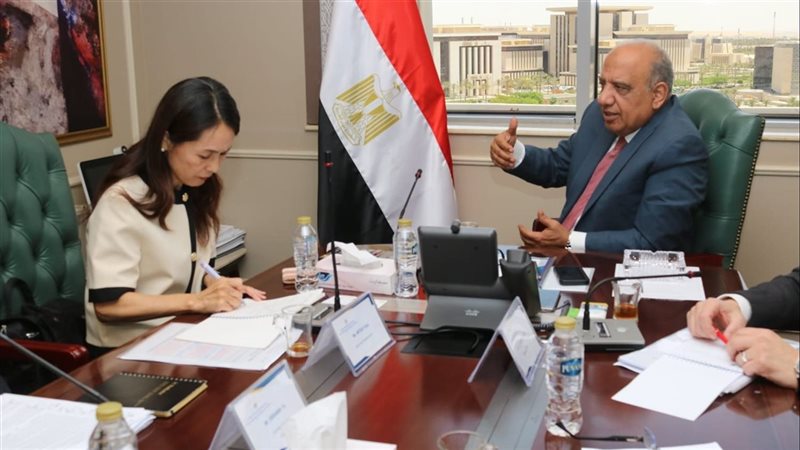 لقاء وزير الكهرباء