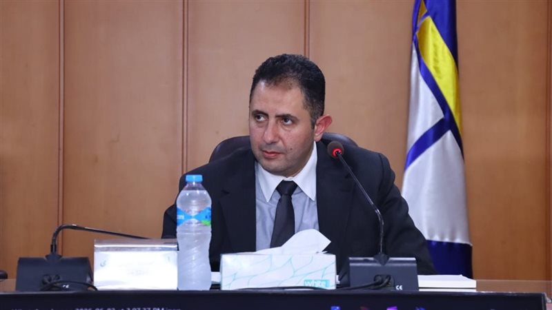 محافظ دمياط يجتمع