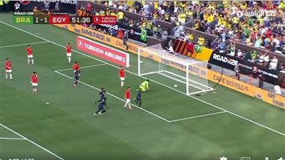 شاهد، الهدف الثاني لمنتخب البرازيل في شباك مصر بعد خطأ قاتل من محمد هاني 