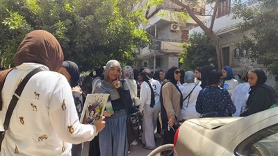 الامتحان من المنهج والوقت كافٍ، ارتياح بين طالبات الشهادة الإعدادية بالدقهلية لسهولة الجبر والإحصاء (فيديو)