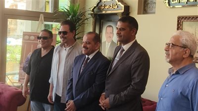 نائب محافظ الدقهلية ومحمد رياض يتابعان استعدادات المهرجان القومي للمسرح بالمنصورة