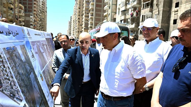 رئيس الوزراء يتفقد