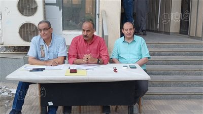 الشهادة الإعدادية 2026، وكيل التعليم ببني سويف يتابع تسليم أوراق أسئلة امتحان الهندسة