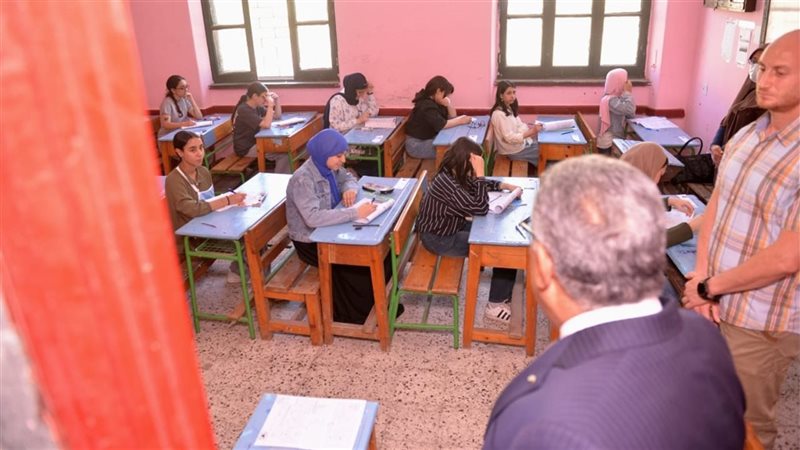 امتحانات الإعدادية