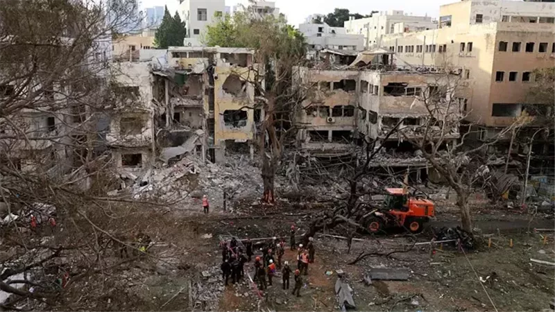 أثار القصف الإيراني
