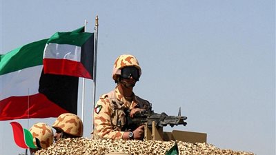 الكويت تؤكد احتفاظها بحقها في الدفاع عن أراضيها ضد الاعتداءات الإيرانية 