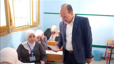 وكيل الصحة بالدقهلية يتفقد لجان امتحانات طلاب المدارس الفنية للتمريض