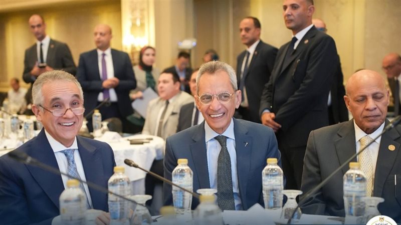 وزير الشؤون النيابية