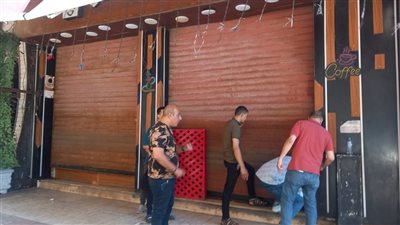 حملات مكثفة لإزالة الإشغالات واستعادة الانضباط بشوارع الإسكندرية