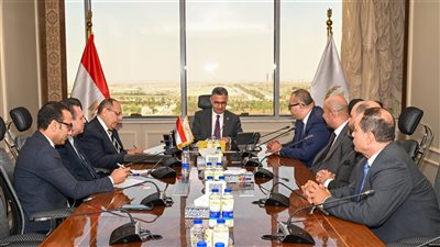 وزير التموين يبحث حلولًا تمويلية لدعم المنافذ والانضمام إلى مشروع «كاري أون»
