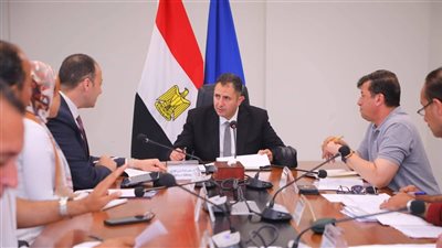  اجتماع موسع في دمياط لمتابعة تقنين أراضي الإصلاح الزراعي