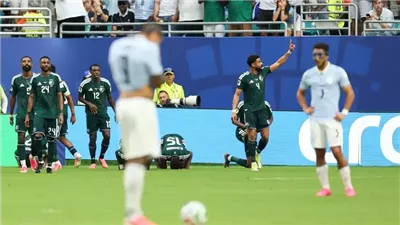 عبدالإله العمري أول مدافع يسجل للسعودية في كأس العالم