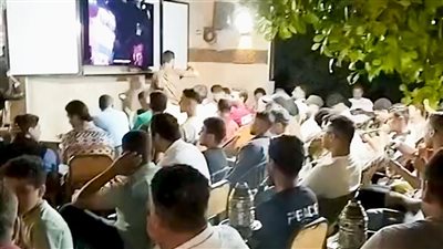 أجواء كروية بالغربية، الجماهير تتوافد على المقاهي لمتابعة مواجهة مصر وبلجيكا بكأس العالم (فيديو)
