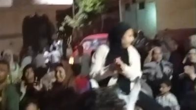 زفة بالحصان وفرحة عارمة، أهالي 