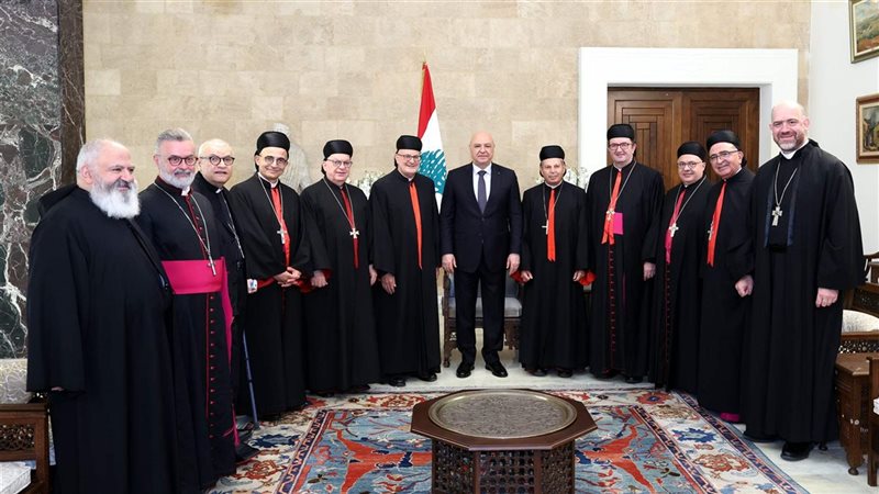 الرئيس اللبنانى مع