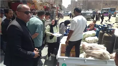 التحفظ على سيارة محملة بـ1.7 طن لحوم مفرومة فاسدة بالفيوم