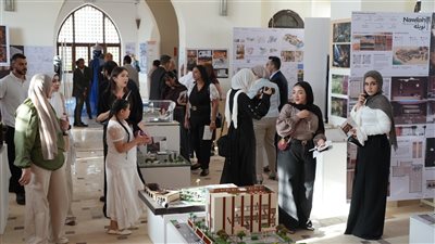 مركز الحرف التقليدية بالفسطاط يدشّن مرحلة جديدة من نشاطه بحفل تخرج ومعرض لمشروعات التخرج