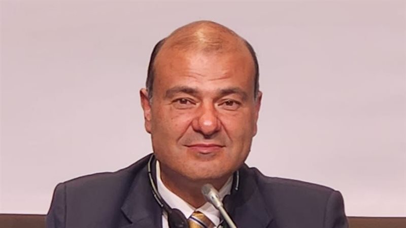 د. خالد حنفي، فيتو