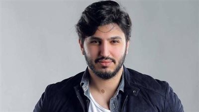 تزامنا مع أنباء تدهور حالته الصحية، نجل فضل شاكر يطالب بالحرية والعدالة لوالده