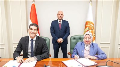 وزير العمل يشهد توقيع بروتوكول تعاون مع 