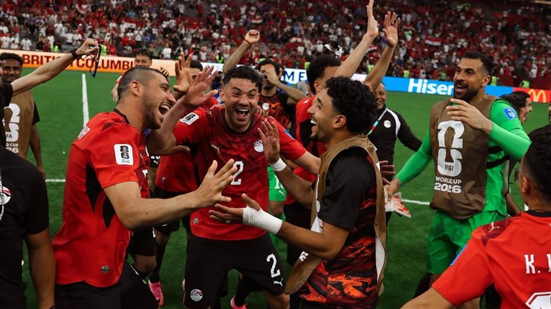 مشاهير العرب يشعلون