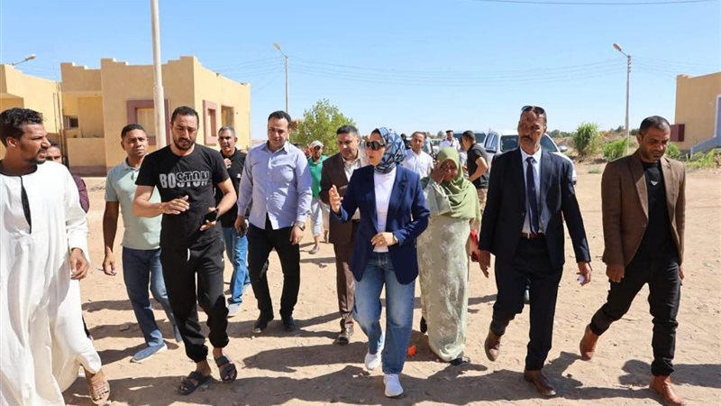 جولة محافظ الوادى