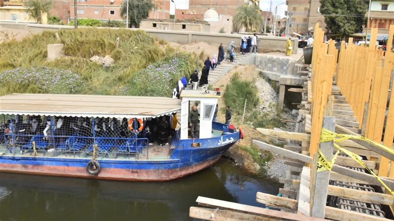 عبارة منفلوط، فيتو