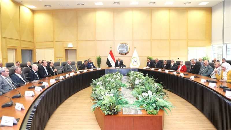 اجتماع وزير النقل