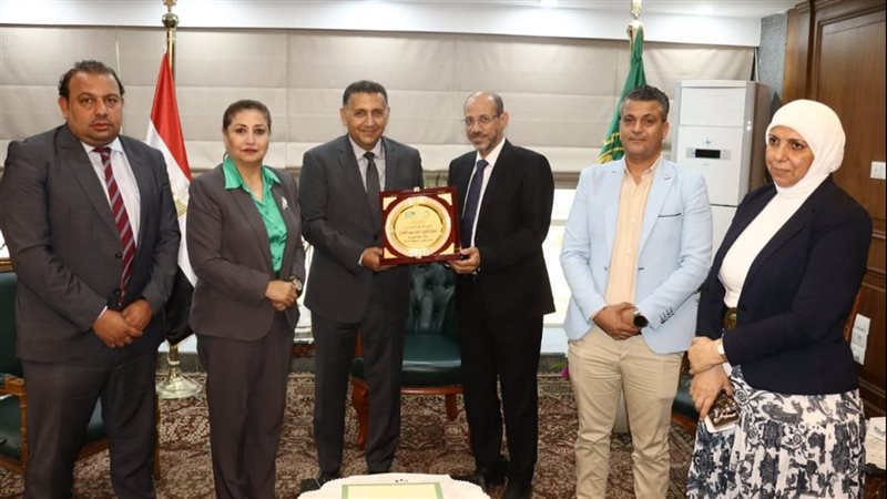 محافظ القليوبية،