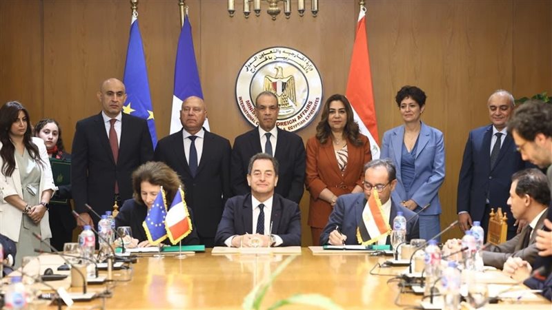 توقيع اتفاق لتمويل