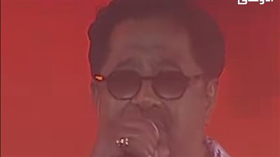 في أجواء استثنائية، الشاب خالد يتألق بحفله في موازين (فيديو) 