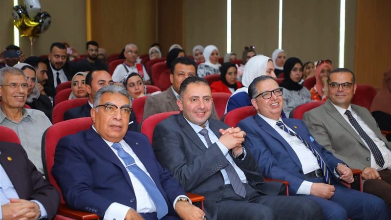 محافظا دمياط والدقهلية
