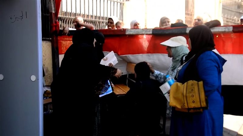 إغماء ولية أمر أمام